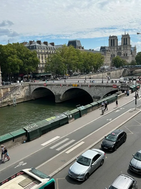 Location Paris Appartement 698f2e463a78