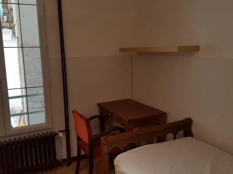 Location Ivry-sur-Seine Appartement 698f2ffade55