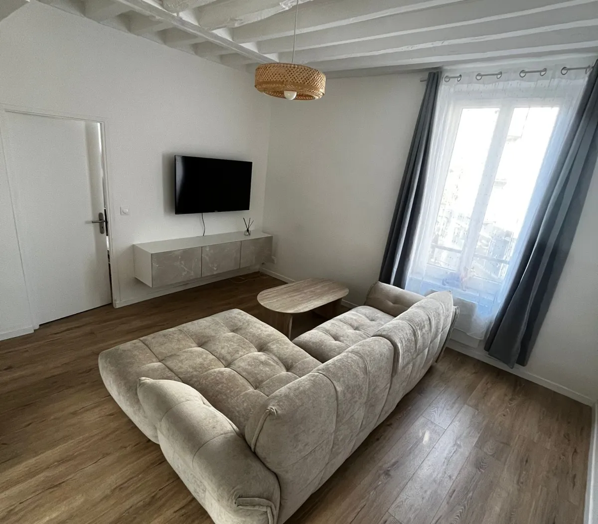 Location Beaumont-sur-Oise Appartement 698f36401f4a