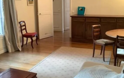 Location Paris Appartement 698f403708e4