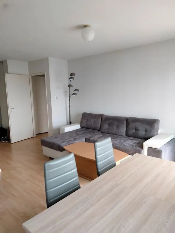 Location Nantes Appartement 698f76de15db
