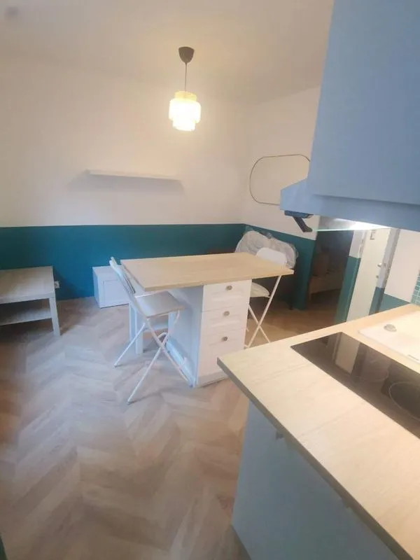 Location Paris Appartement 6990a7483fa2