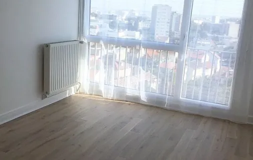 Location Fontenay-aux-Roses Appartement 6990ad058c7d