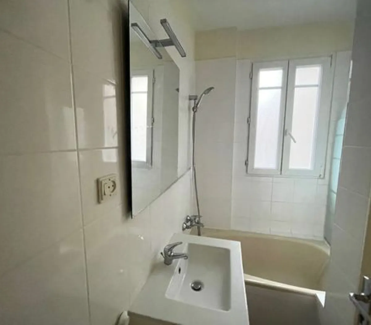 Location Paris Appartement 6990b80e9b18