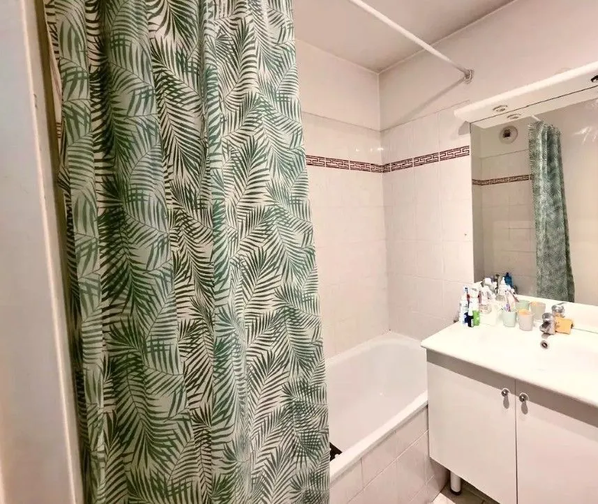 Location Paris Appartement 6991b48ade4e