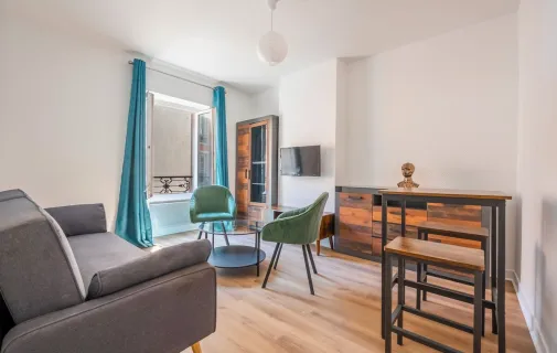 Location Paris Appartement 6992122274ad