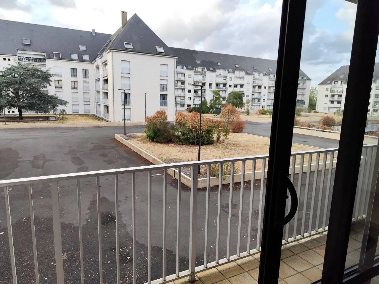 Location Tours Chambre 69931d0773fc