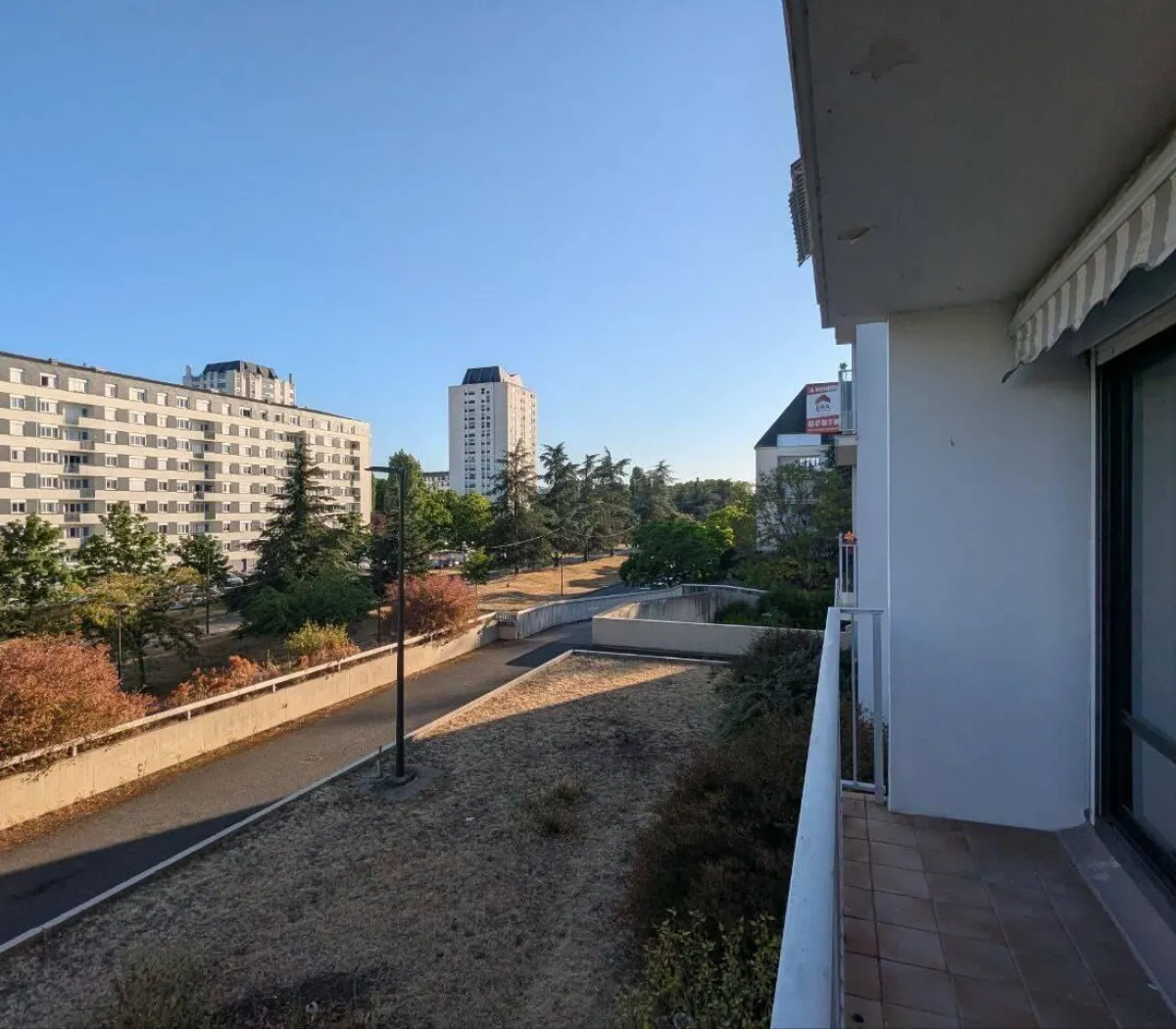 Location Tours Chambre 69931d0773fc