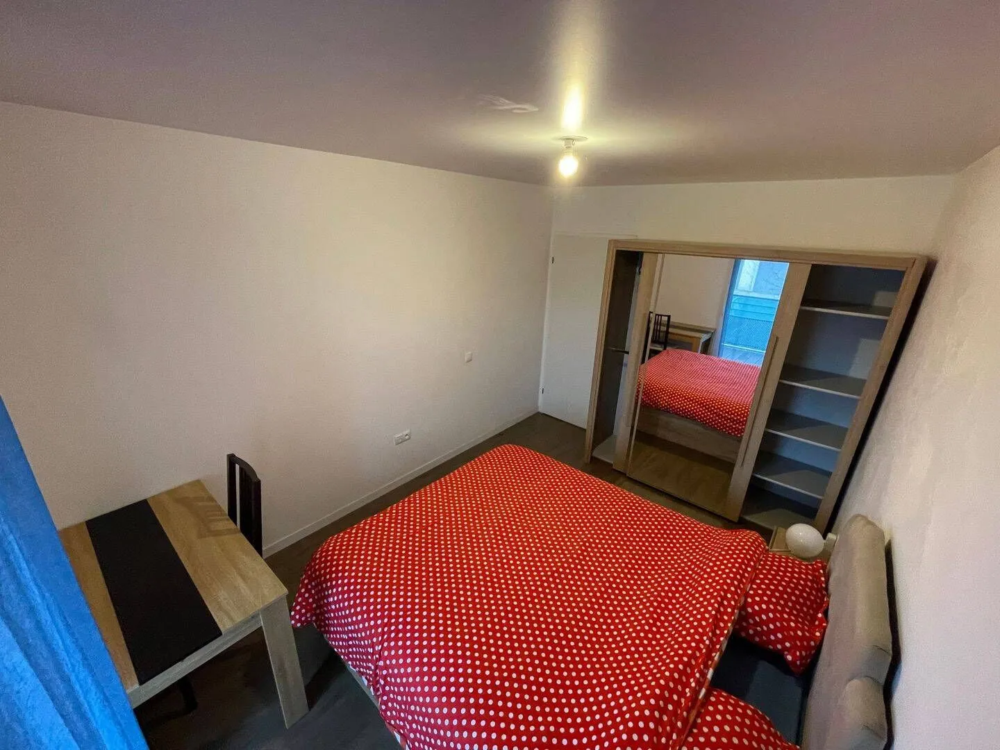 Location Louvres Chambre 6994236a9eb6