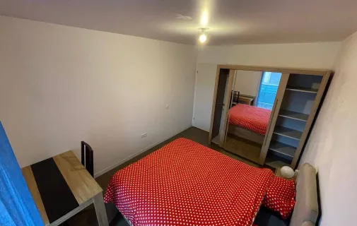 Location Louvres Chambre 6994236a9eb6