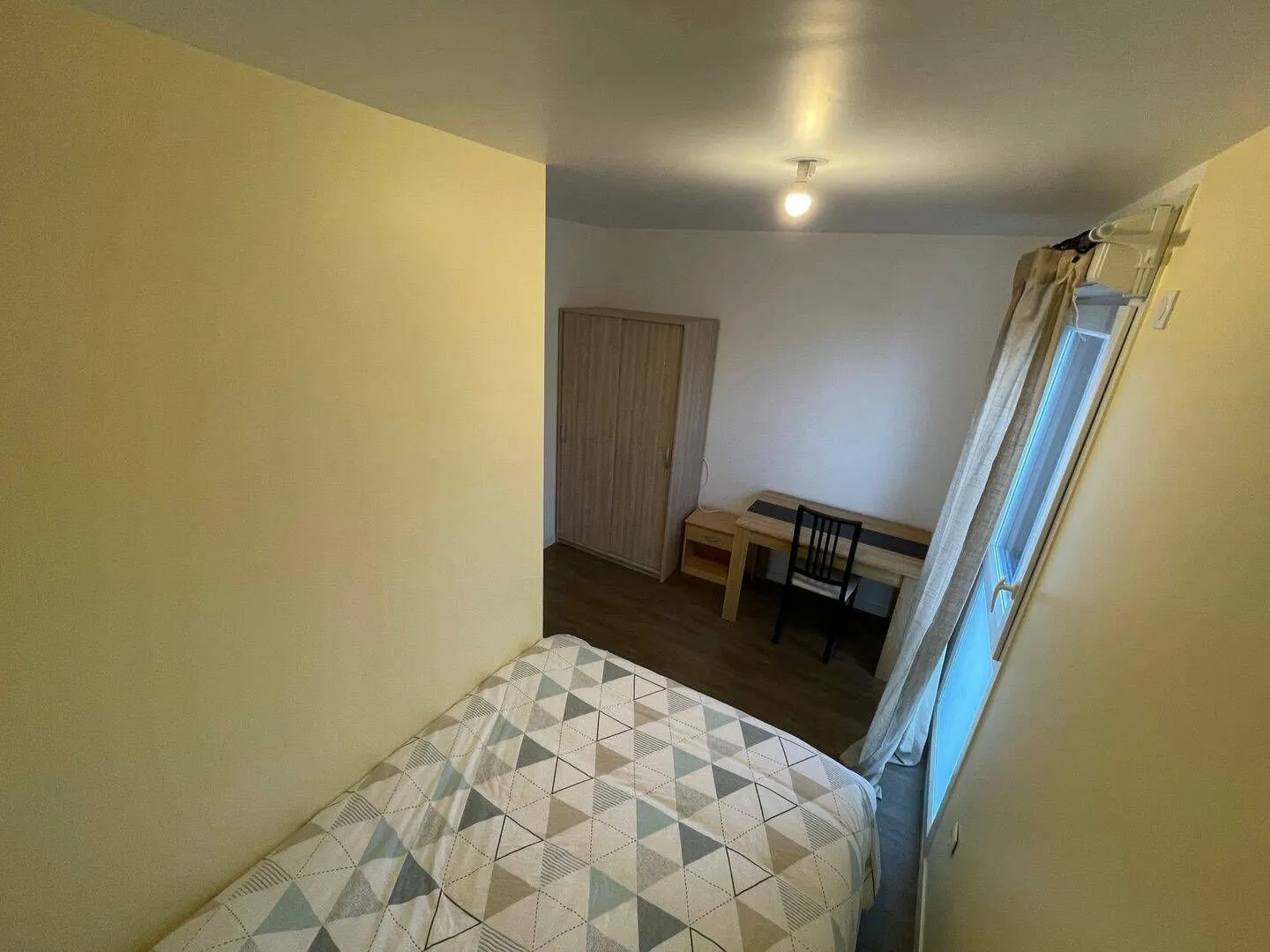 Location Louvres Chambre 6994236a9eb6