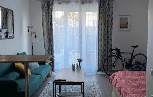 Location Le Plessis-Robinson Appartement 6994bab5e5a9