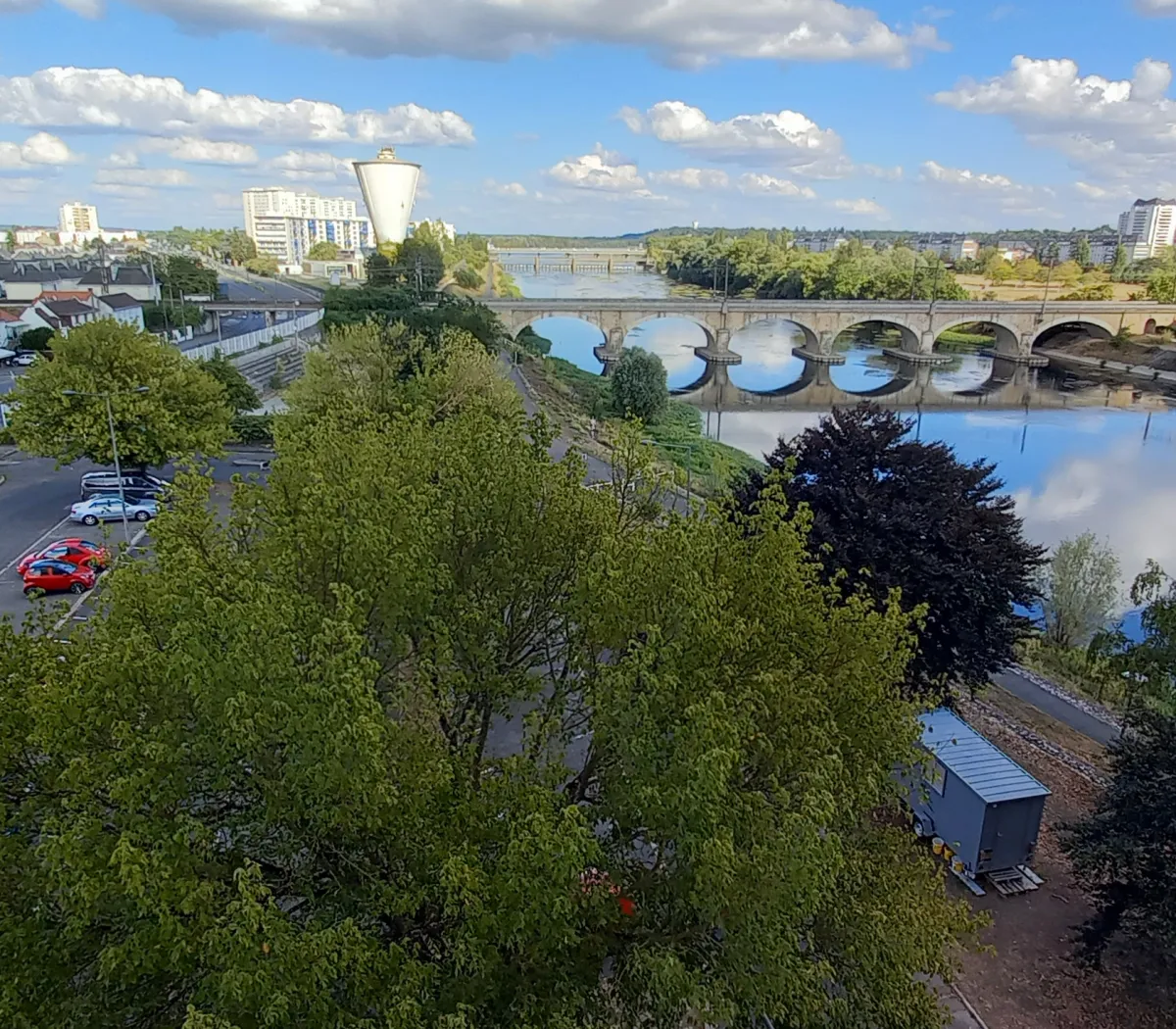 Location Tours Chambre 6995f044988f