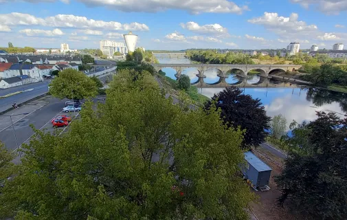 Location Tours Chambre 6995f044988f