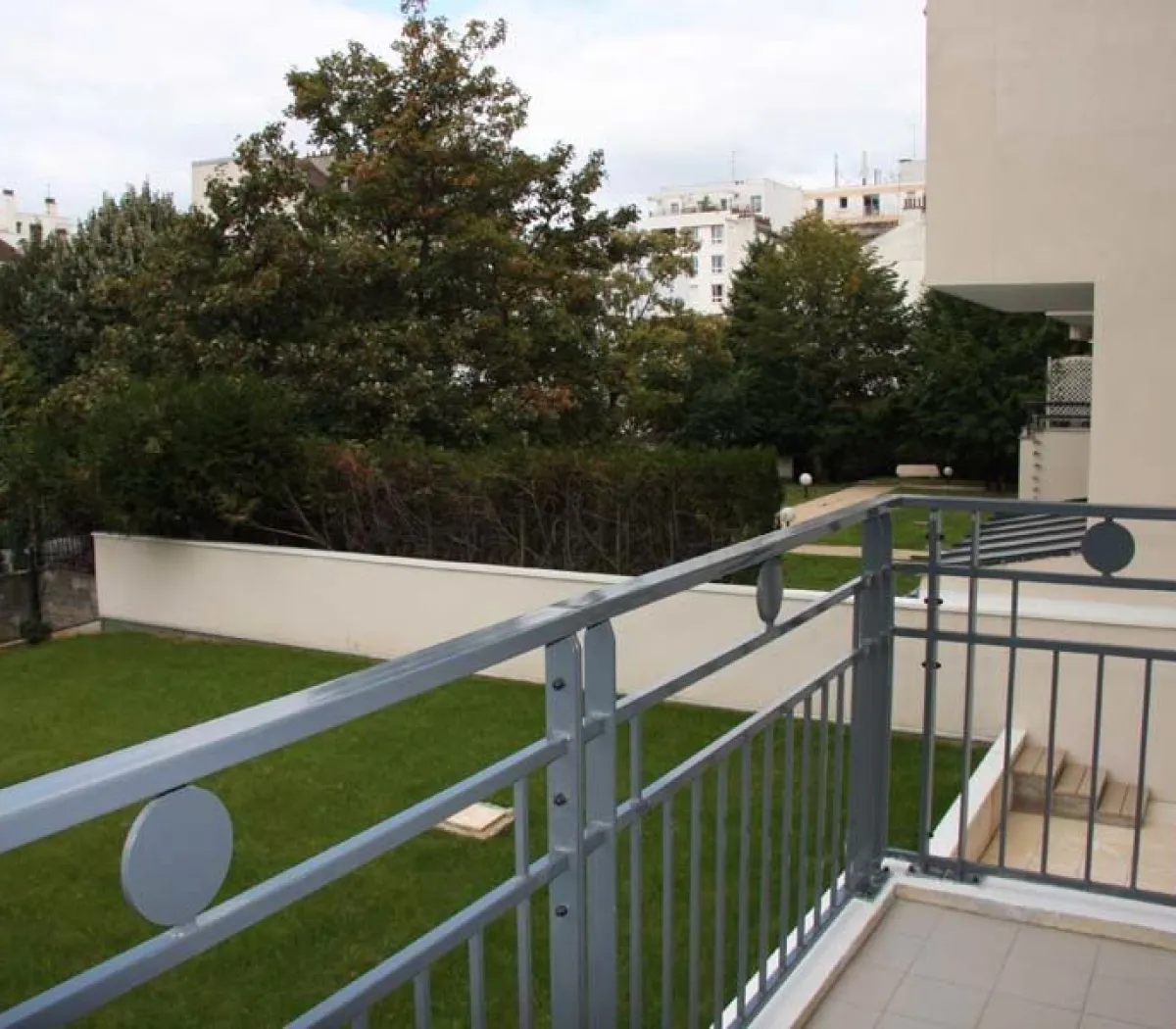 Location Courbevoie Appartement 699606acc33e