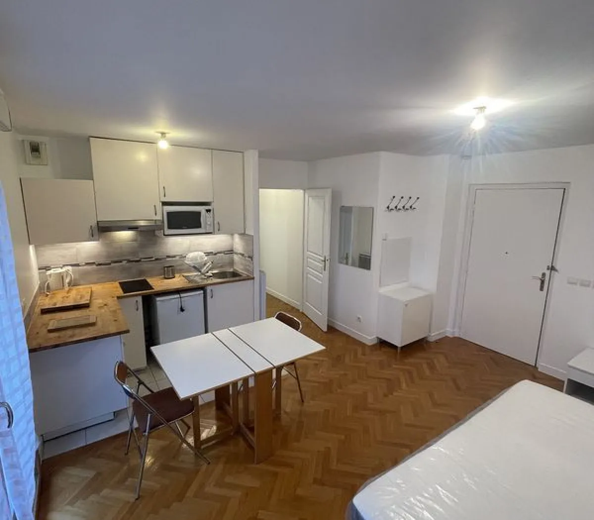 Location Courbevoie Appartement 699606acc33e