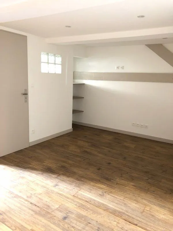 Location Clermont-Ferrand Appartement 6996d1c1d3ce