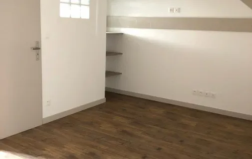 Location Clermont-Ferrand Appartement 6996d1c1d3ce