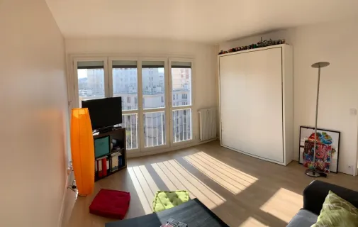 Location Ivry-sur-Seine Appartement 699772c6d701
