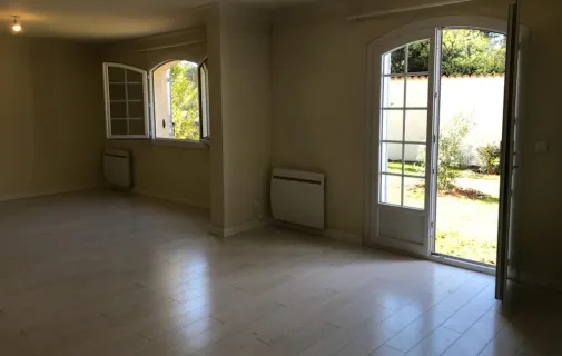 Location Aix-en-Provence Maison 69977b60e436