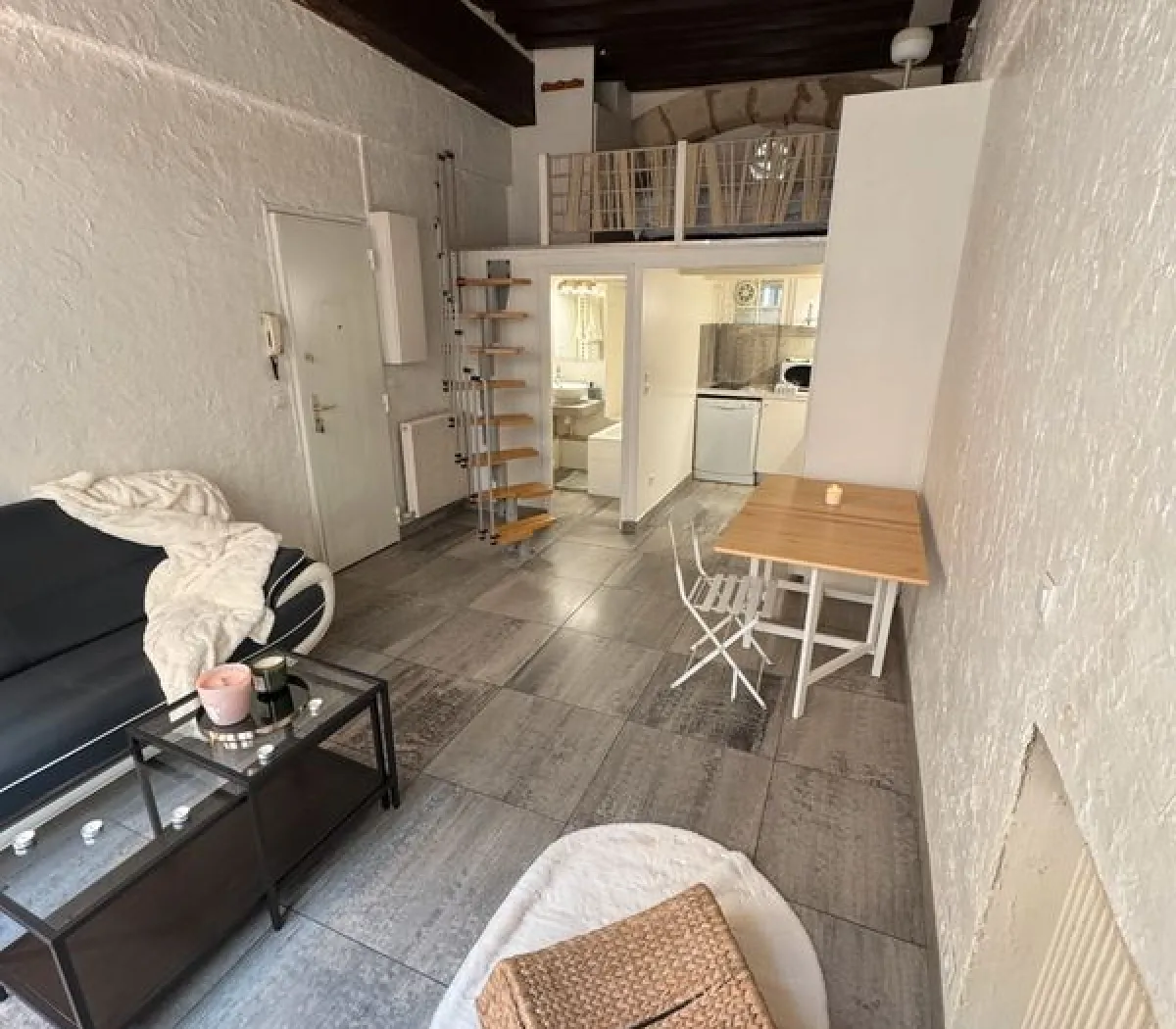 Location Paris Appartement 6998546e764d