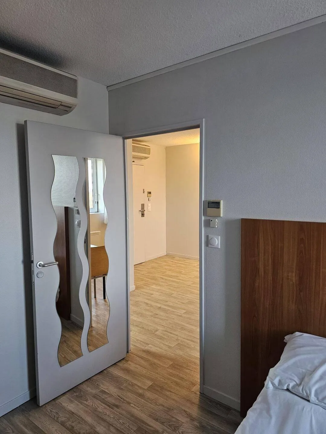 Location Épinay-sur-Seine Appartement 69986abede70