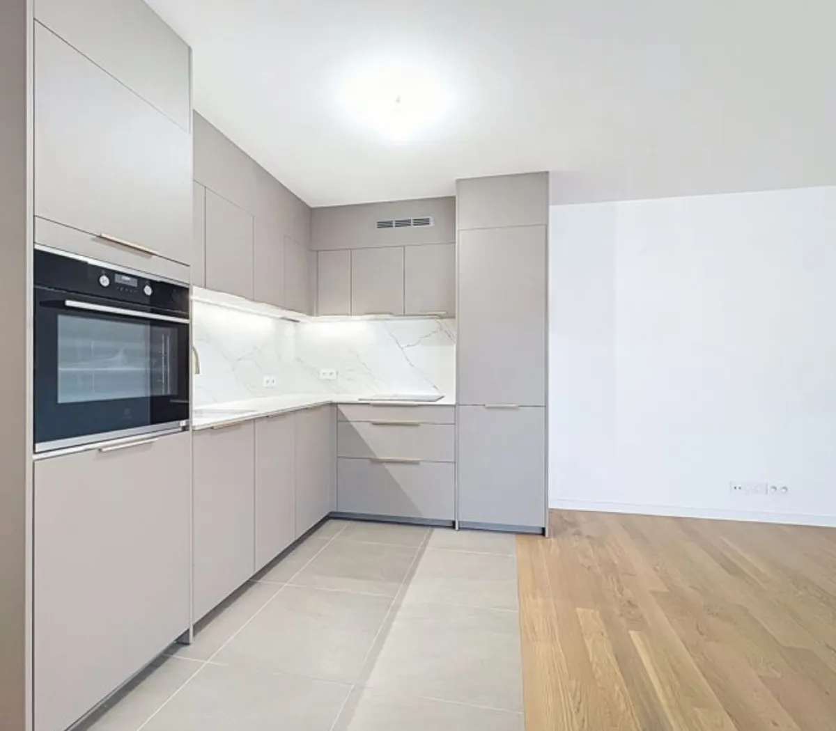 Location Suresnes Appartement 6999208b769b