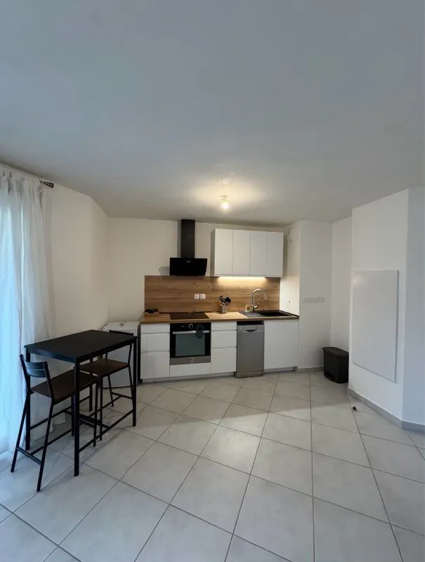 Location Marseille Appartement 6999b1ee44c9