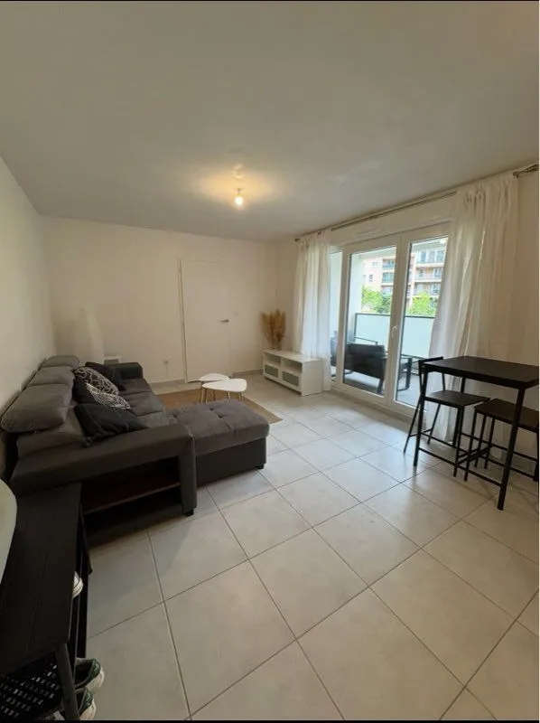Location Marseille Appartement 6999b1ee44c9