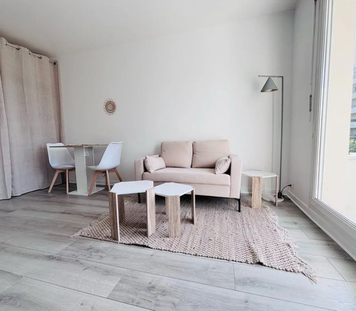 Location Courbevoie Appartement 699afa5519d5