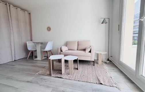 Location Courbevoie Appartement 699afa5519d5