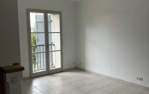 Location Courdimanche Appartement 699b1e53ac76