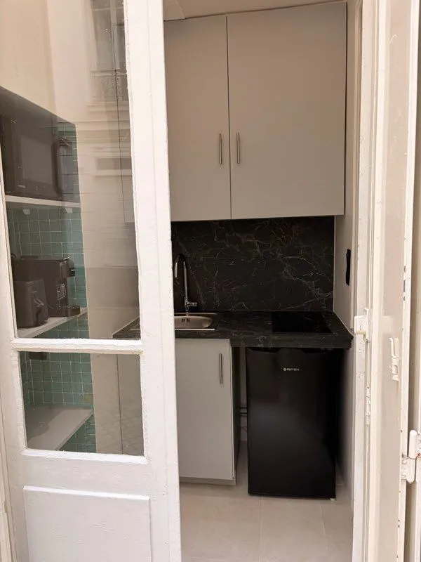 Location Neuilly-sur-Seine Appartement 699b5ab41fb7