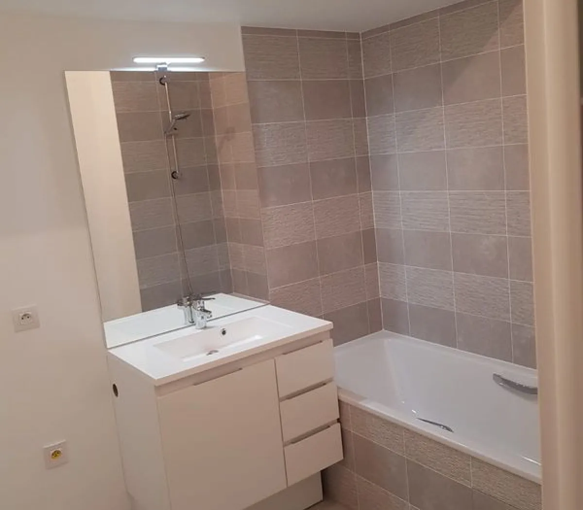 Location Puteaux Appartement 699b77331b92