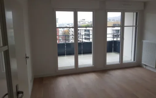 Location Puteaux Appartement 699b77331b92