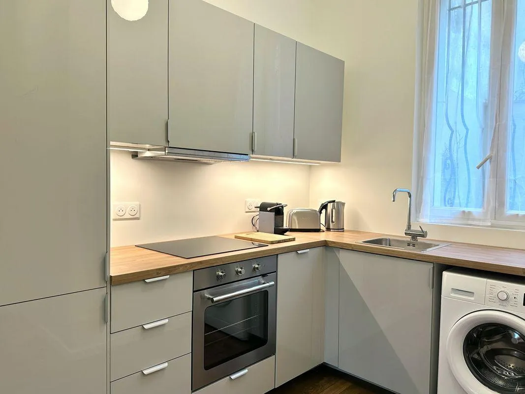 Location Paris Appartement 699c1fe92125