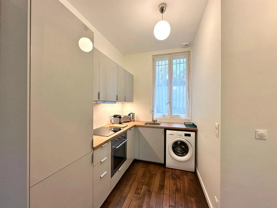 Location Paris Appartement 699c1fe92125