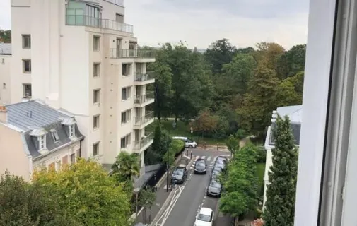 Location Saint-Mandé Appartement 699c241748ad