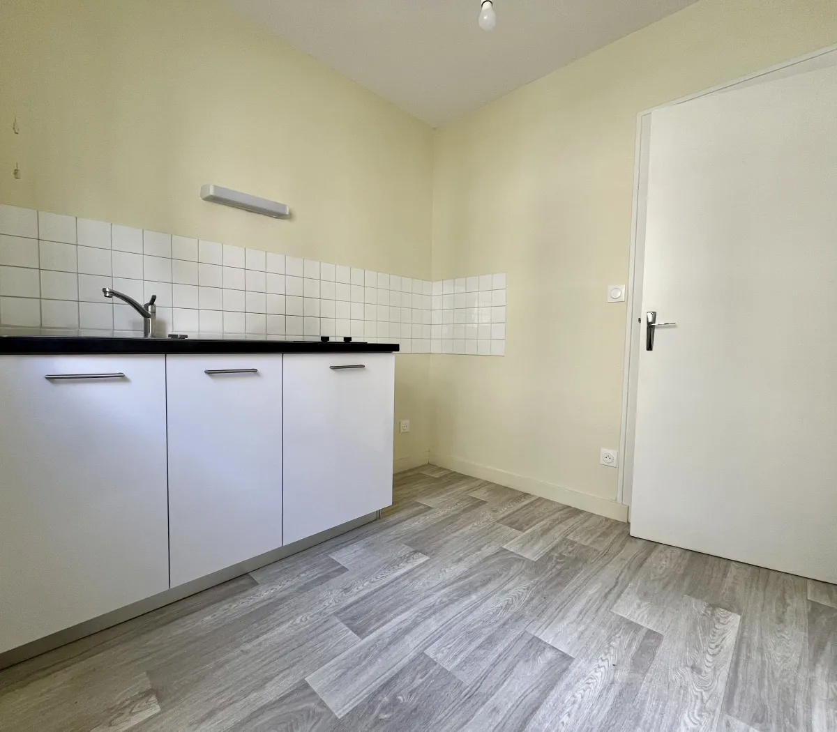 Location Nantes Appartement 699ea2378bf8