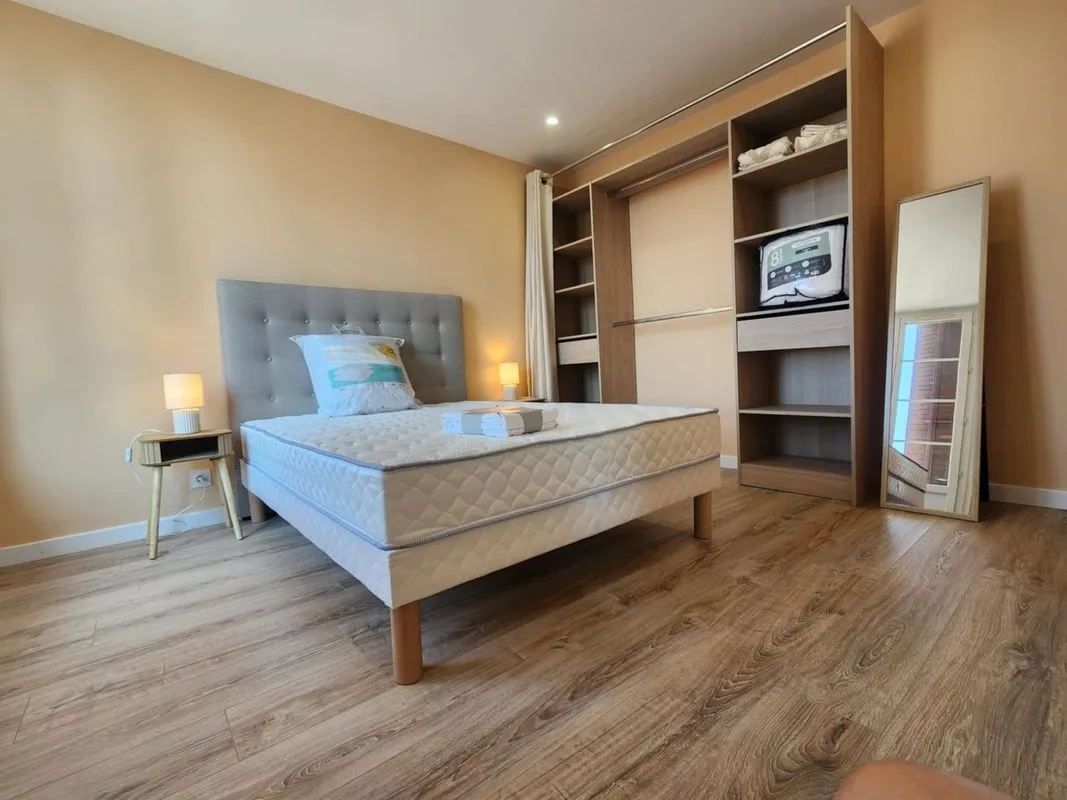 Location Toulon Appartement 699f594f46c4