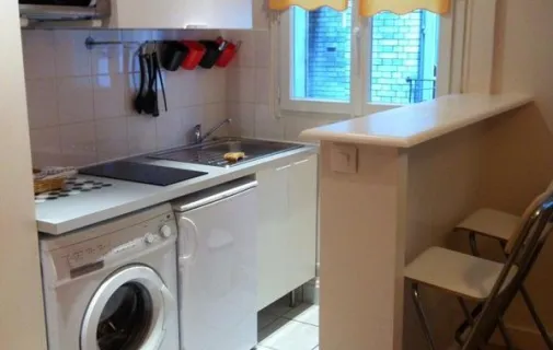 Location Asnières-sur-Seine Appartement 699f596cafcf