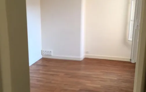 Location Neuilly-sur-Seine Appartement 699f5b56d232