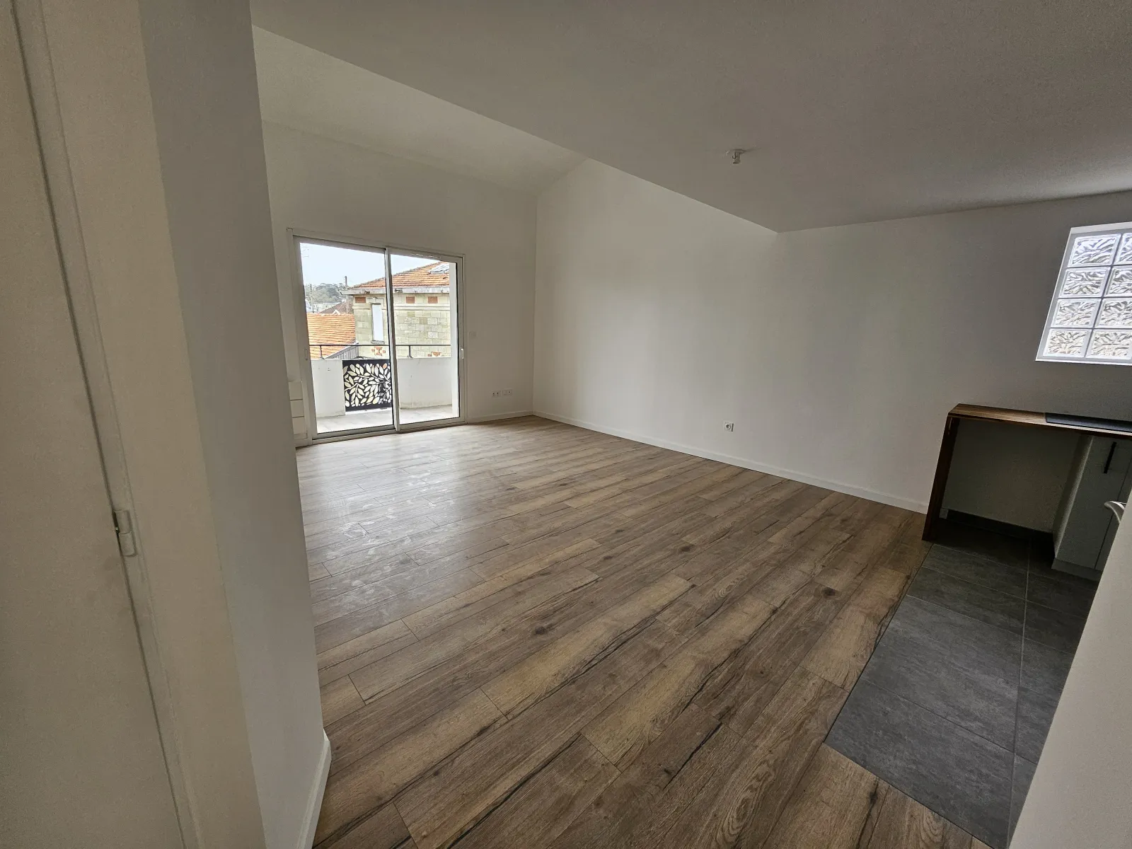 Location Cenon Appartement 699fe845c862