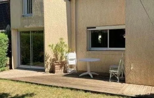 Location Vannes Chambre 69a002fc44ef