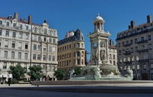 Location Lyon Appartement 69a557edd3fe