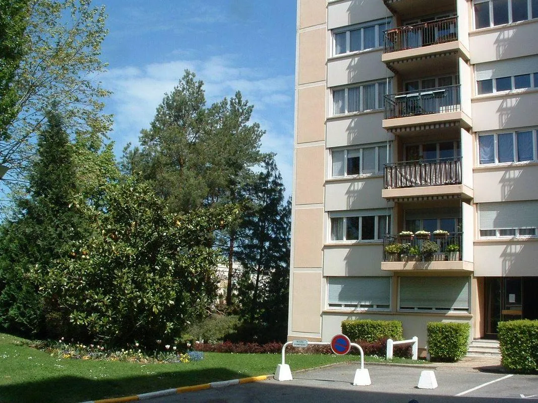 Location Sainte-Foy-lès-Lyon Appartement 69a5a5f8b951