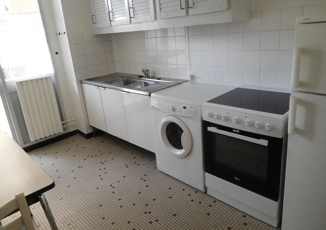 Location Saint-Genis-Laval Appartement 69a5a69f9743