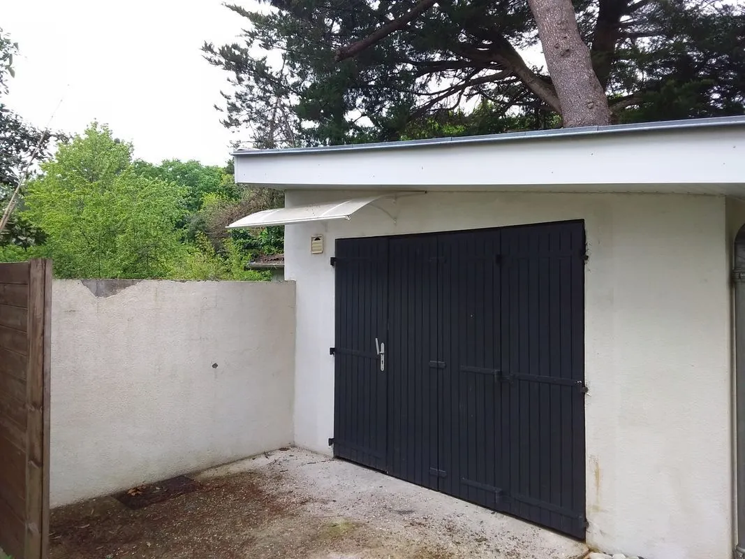 Location Pessac Appartement 69a5ece27b55
