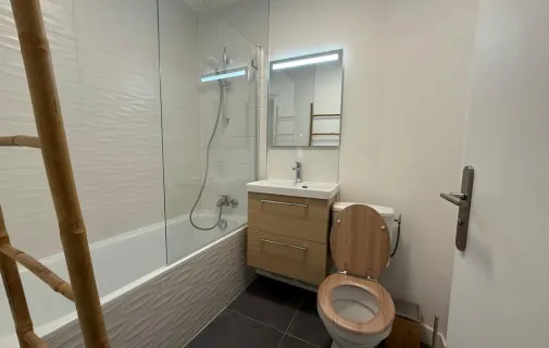 Location Courbevoie Appartement 69a5ef1e42db