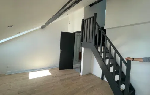 Location Reims Appartement 69a5f14c45bc